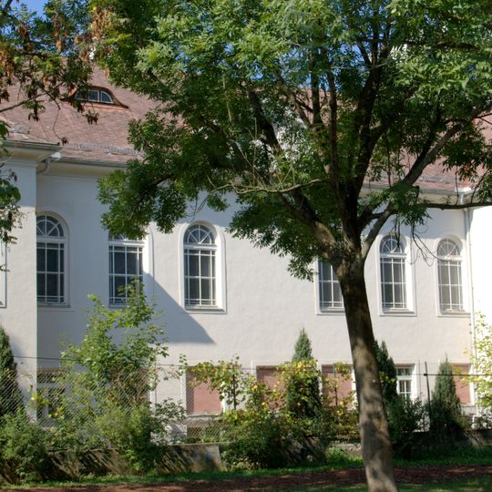 Pfarrsaal und Kindergarten