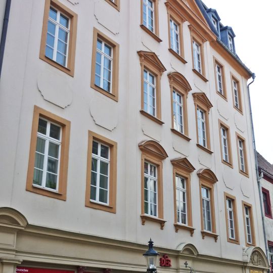 Verwaltungs- und Geschäftshaus Burgstraße 1