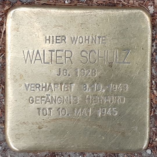 Stolperstein dedicated to Walter Schulz