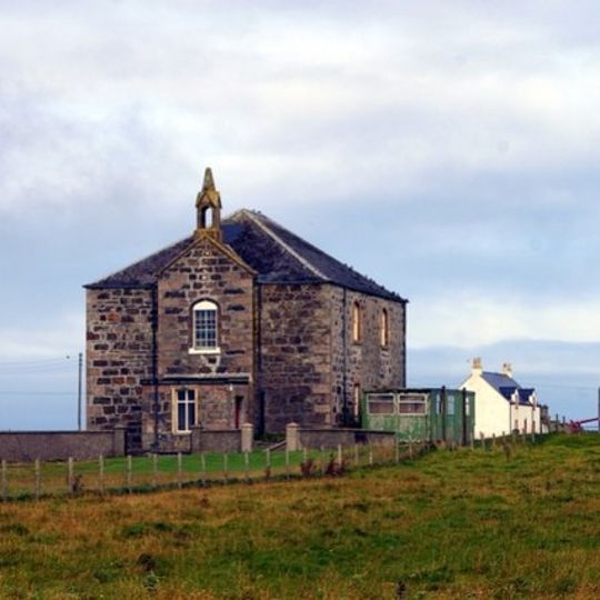 Kirkapol Parish Church