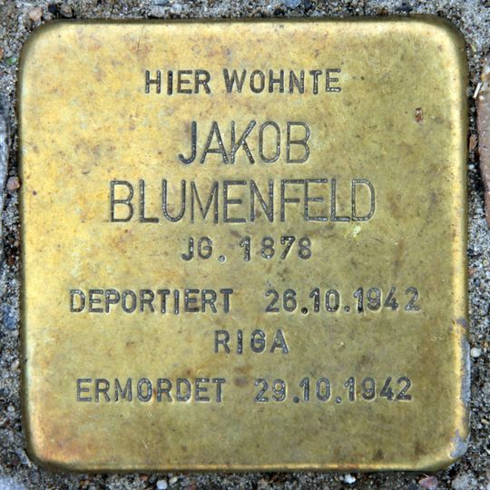 Stolperstein für Jakob Blumenfeld