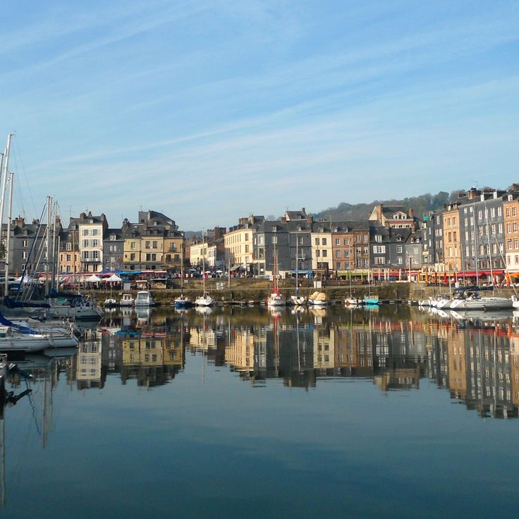 Old Honfleur basin, in France