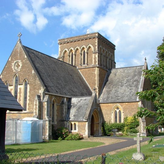 Church of Holy Trinity, Runnymede