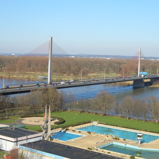 Friedrich-Ebert-Brücke