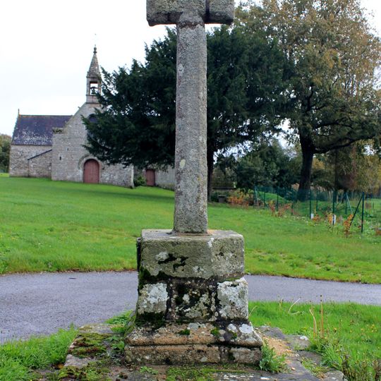 Croix de la chapelle Sainte-Anne de Buléon
