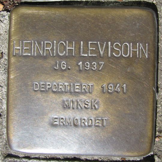 Stolperstein dedicated to Heinrich Levisohn