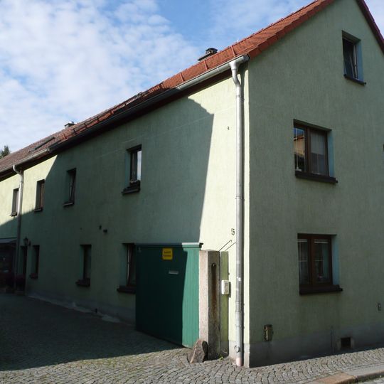 Wohnhaus und Scheune mit Schuppenanbau Carolinenstraße 5