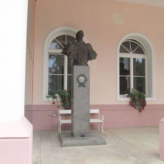 Busta Petra I. u Císařských lázní v Teplicích