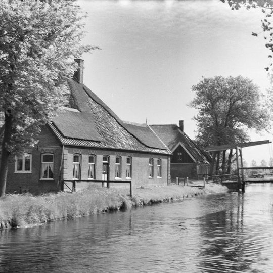Raadhuisstraat 34, Dirkshorn