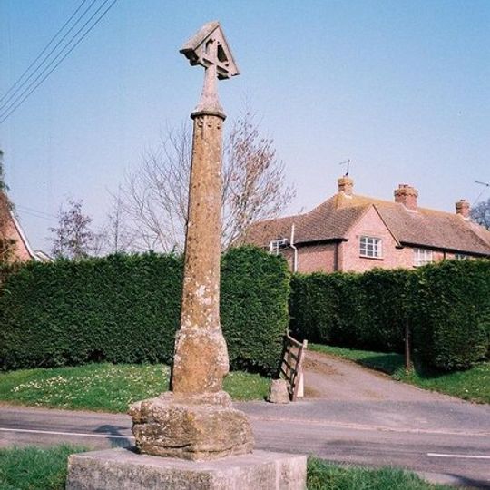 Tarrant Crawford Cross