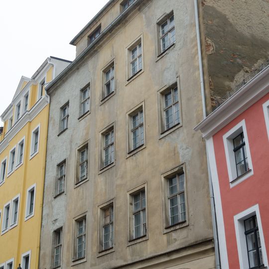 Wohnhaus in geschlossener Bebauung Fleischerstraße 6