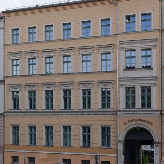 Mietshaus Greifswalder Straße 18