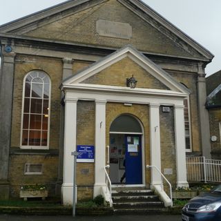 Cowes Library