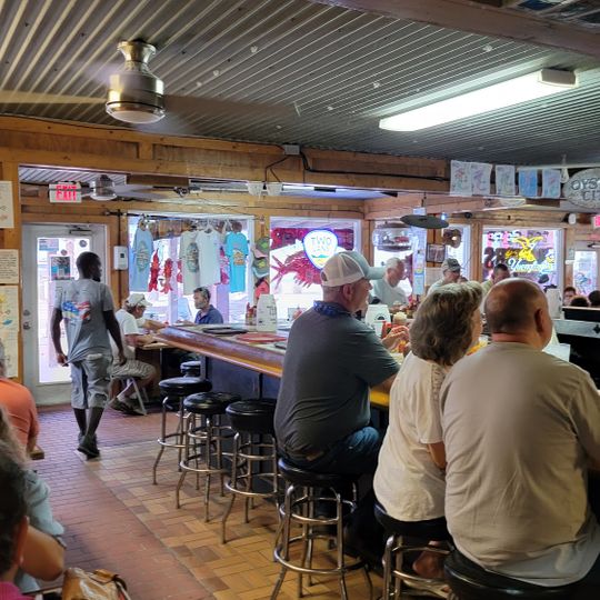 Hunt's Oyster Bar & Seafood Restaurant