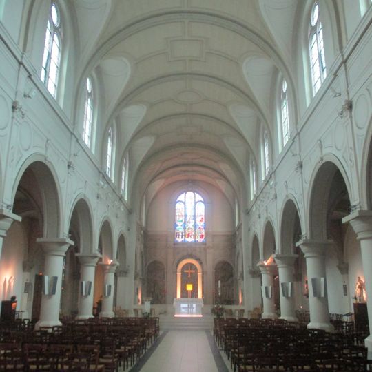 Église Sainte-Geneviève des Grandes Carrières