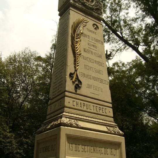 Obelisco a los Niños Héroes