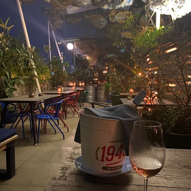 Awan Lounge Rooftop Bar