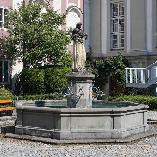 Steyr Berggasse Brunnen