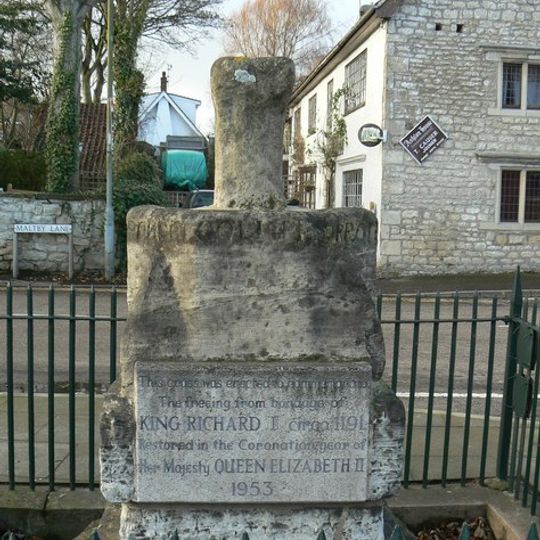 Standing cross at the junction of Holywell Lane with High Street, Maltby Lane and Ashton Lane