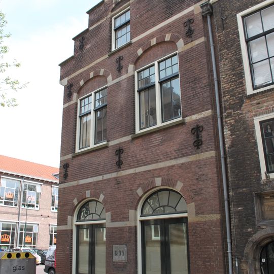 Vml Cellebroedersklooster: koetshuis