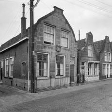 Dorpsstraat 18, Goudswaard