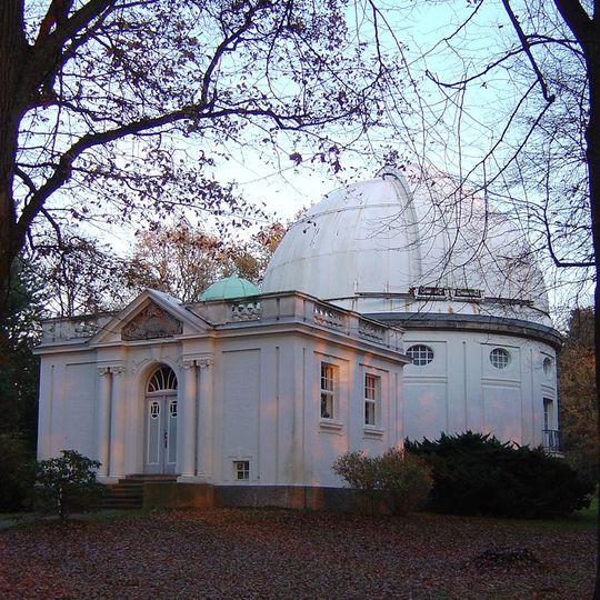 Hamburg-Bergedorf Observatory