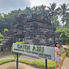 Candi Asu