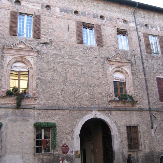 Palazzo Tirelli