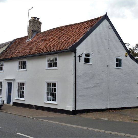 Warrens General Store