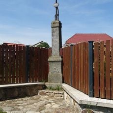 Kříž u čp. 45 v Prosenické lhotě