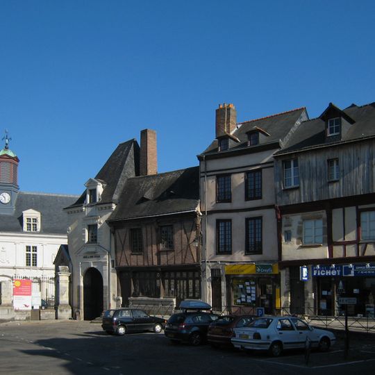 Place de la Trémoille