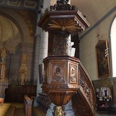 Chaire de l'église Saint-Martin de Solesmes