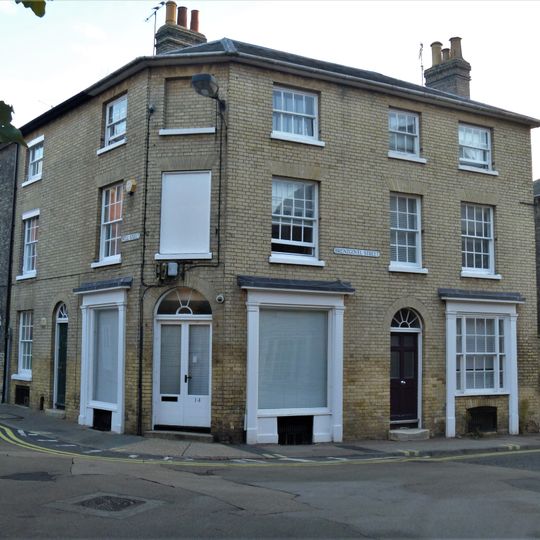 14, Brentgovel Street