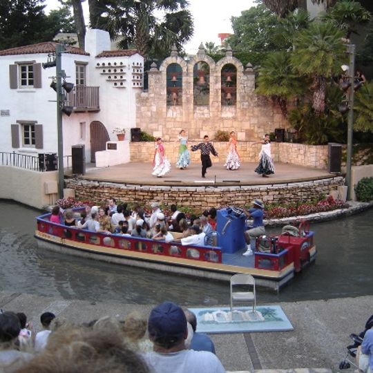 Arneson River Theater
