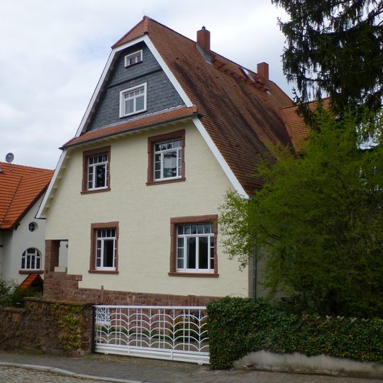 Haus Moltkestraße 6
