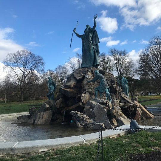 King Memorial Fountain