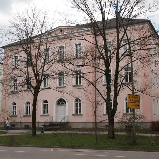 Ehemals Katholische Knabenschule