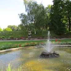 Piemineklis J.Skujiņai "Madonna Orans"