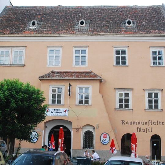 Retz Stadt Haus Hauptplatz 31