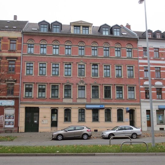 Mietshaus in geschlossener Bebauung Müllerstraße 23