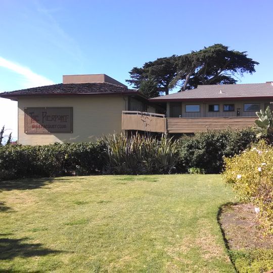 Pierpont Inn