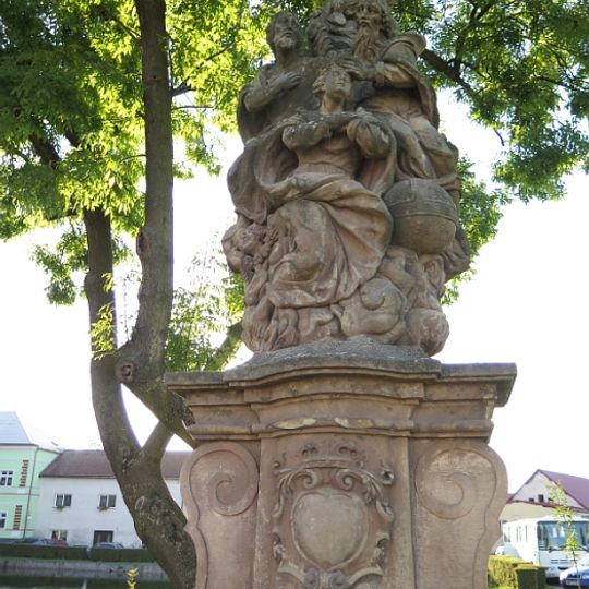 Statue of the Coronation of Mary