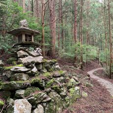 立岩神社