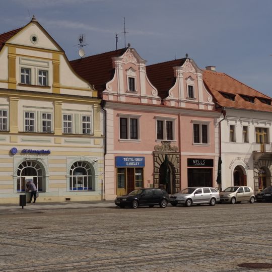 Masarykovo náměstí 10