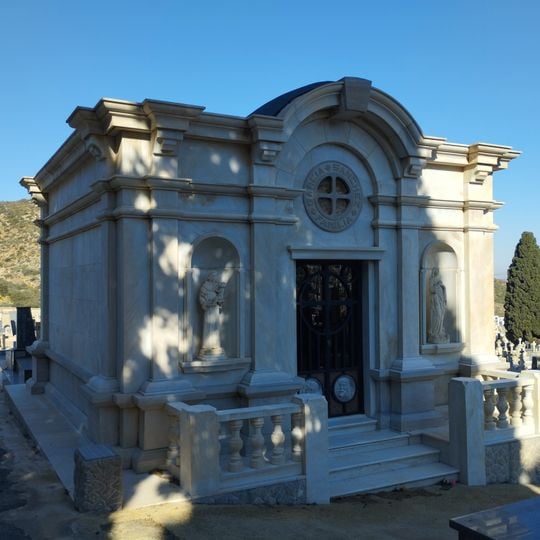 Panteón de Alfonso García Sánchez