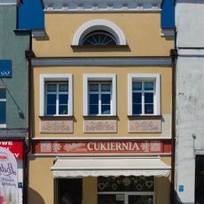 20 Wolności Square in Puck