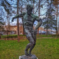 Statue