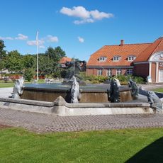 Troll that smells Christian blood, fountain, Vejen