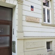 Pamětní deska Jana Skopečka na domě Palackého 3/773 v Litoměřicích