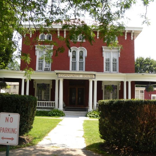 Bates-Englehardt Mansion